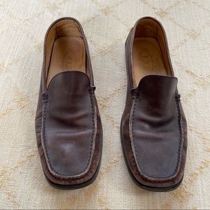 Tod’s Men’s Brown Leather Loafers